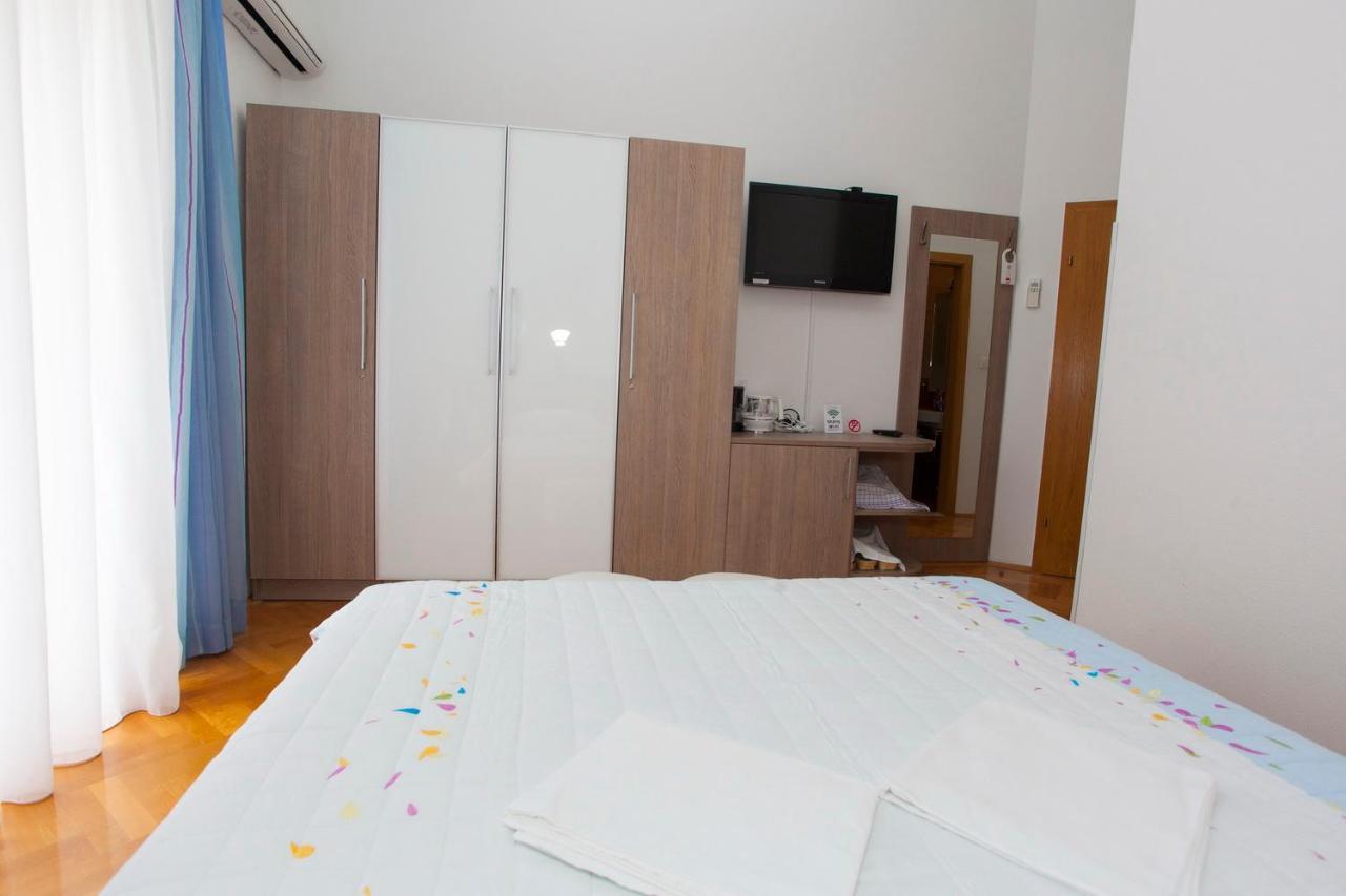 Villa Alesa Tucepi Ngoại thất bức ảnh